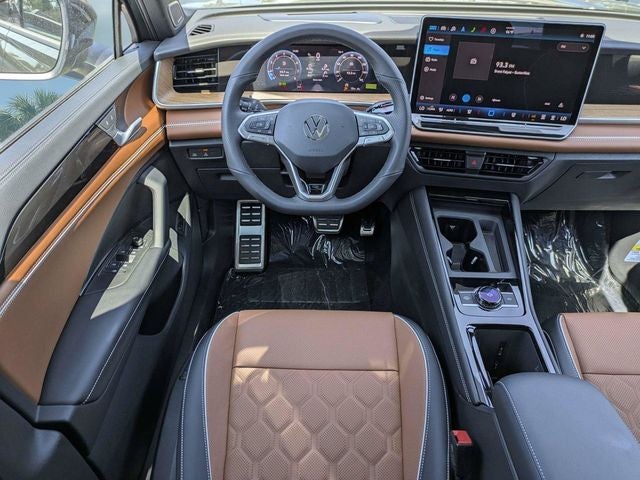 2026 Volkswagen Tiguan 2.0T SEL R-Line