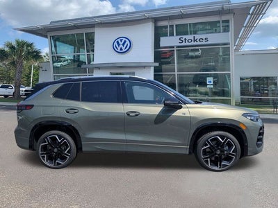 2026 Volkswagen Tiguan 2.0T SEL R-Line