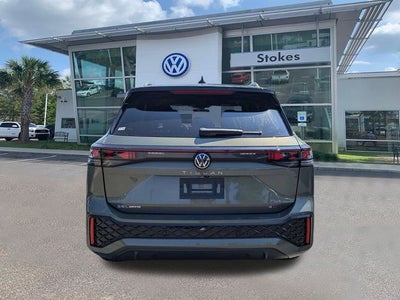 2026 Volkswagen Tiguan 2.0T SEL R-Line