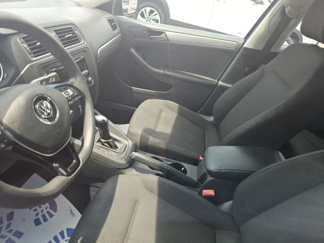 2015 Volkswagen Jetta 1.8T SE