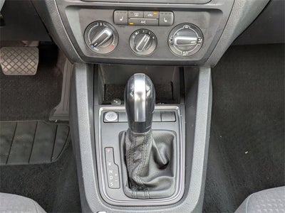 2015 Volkswagen Jetta 1.8T SE