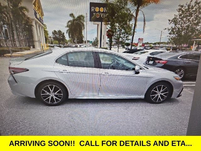 2024 Toyota Camry SE