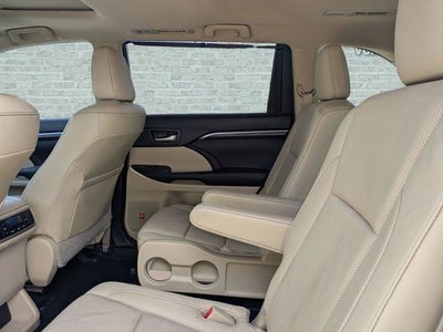 2016 Toyota Highlander Limited