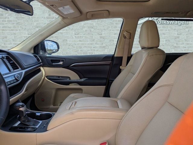 2016 Toyota Highlander Limited