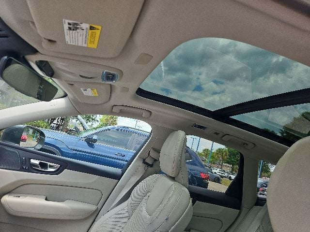 2019 Volvo XC60 T5 Inscription