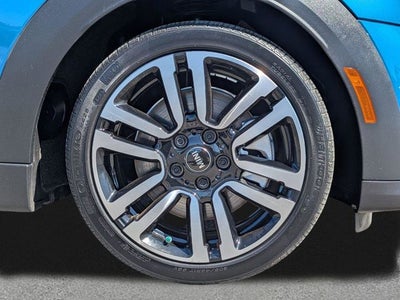 2024 MINI Cooper S Signature
