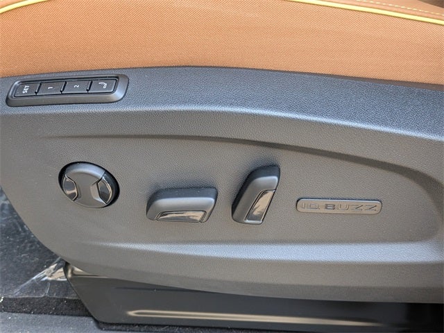 2025 Volkswagen ID. Buzz Pro S