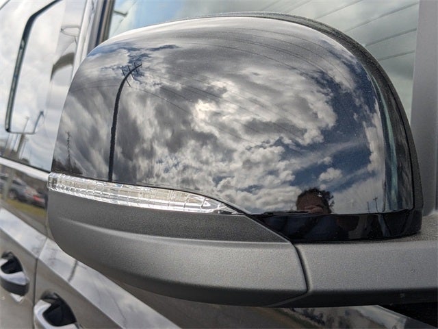 2025 Volkswagen ID. Buzz Pro S