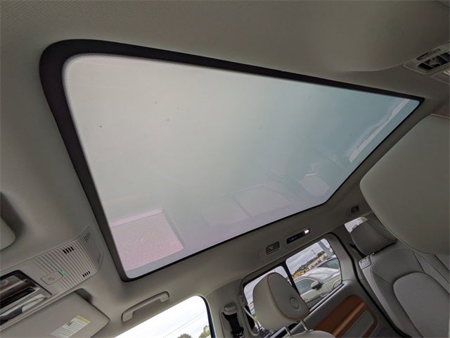 2025 Volkswagen ID. Buzz Pro S Plus