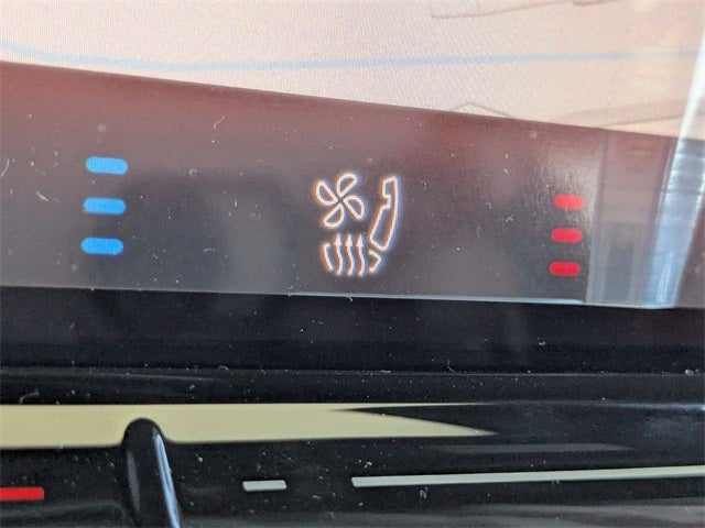 2025 Volkswagen ID. Buzz Pro S Plus