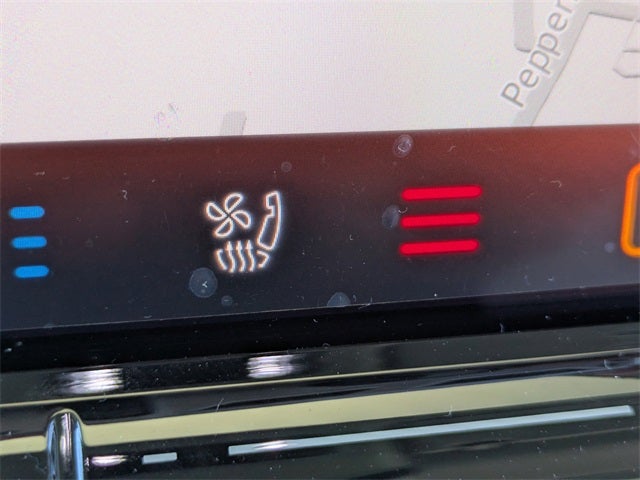 2025 Volkswagen ID. Buzz Pro S Plus