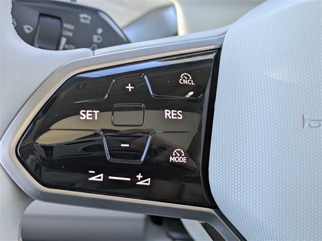 2025 Volkswagen ID. Buzz Pro S Plus