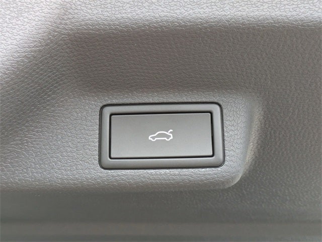 2025 Volkswagen ID. Buzz Pro S Plus