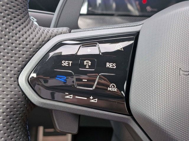 2026 Volkswagen Golf R 2.0T