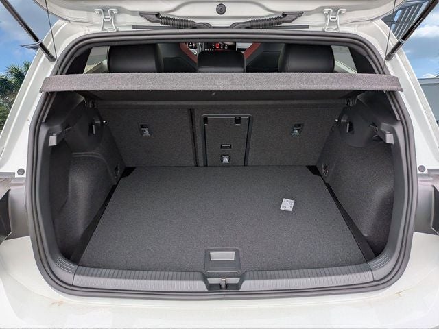 2026 Volkswagen Golf GTI 2.0T SE