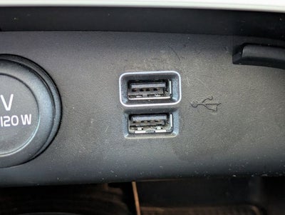 2019 Volvo XC40 T5 Momentum