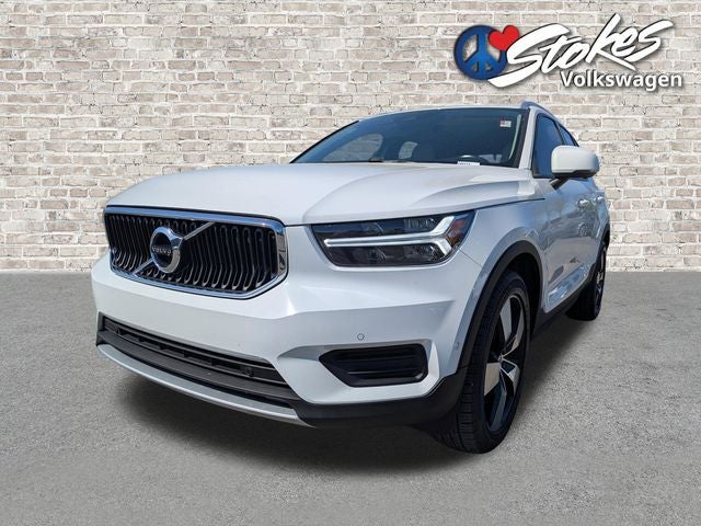 2019 Volvo XC40 T5 Momentum