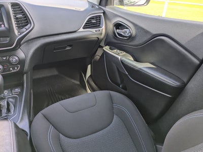 2021 Jeep Cherokee Latitude