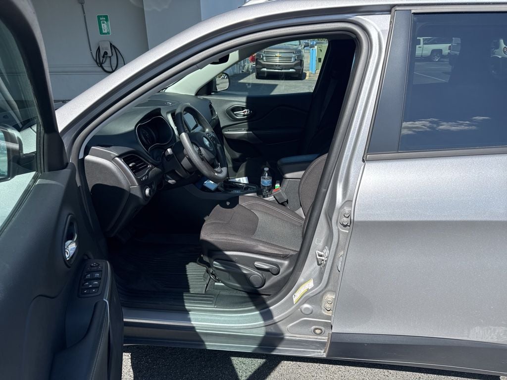 2021 Jeep Cherokee Latitude