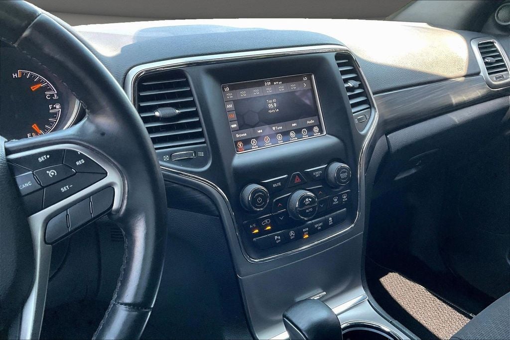 2021 Jeep Grand Cherokee Laredo E