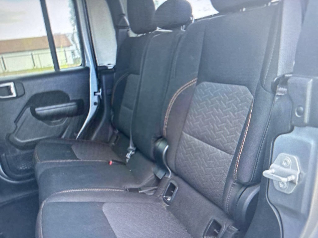 2021 Jeep Gladiator Mojave