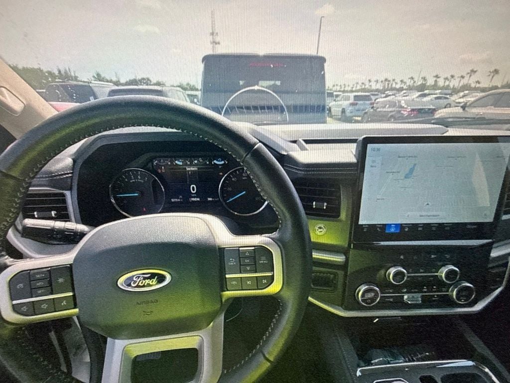 2024 Ford Expedition Max XLT