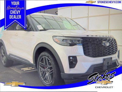 2025 Ford Explorer ST-Line