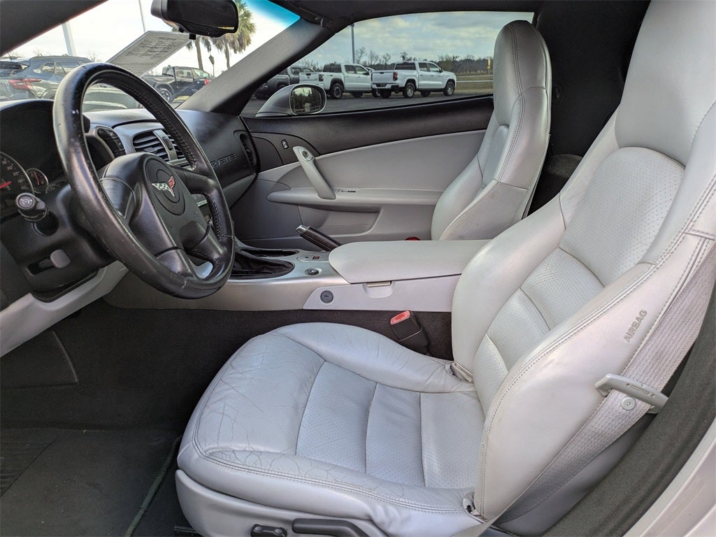 2005 Chevrolet Corvette Base
