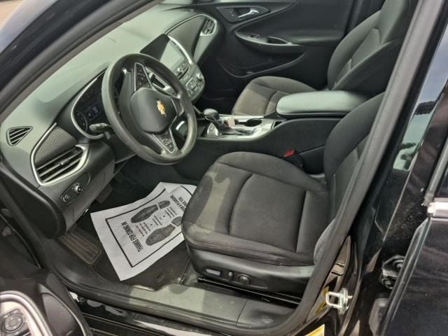 2022 Chevrolet Malibu LS 1FL