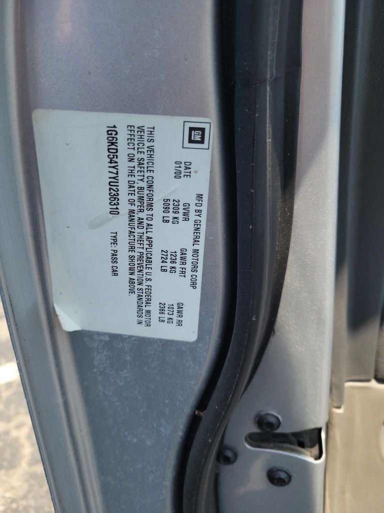 2000 Cadillac DeVille Base