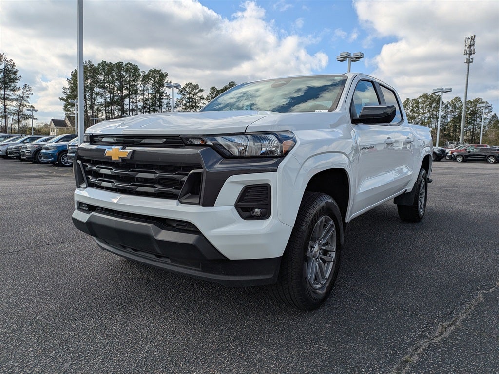 2024 Chevrolet Colorado LT