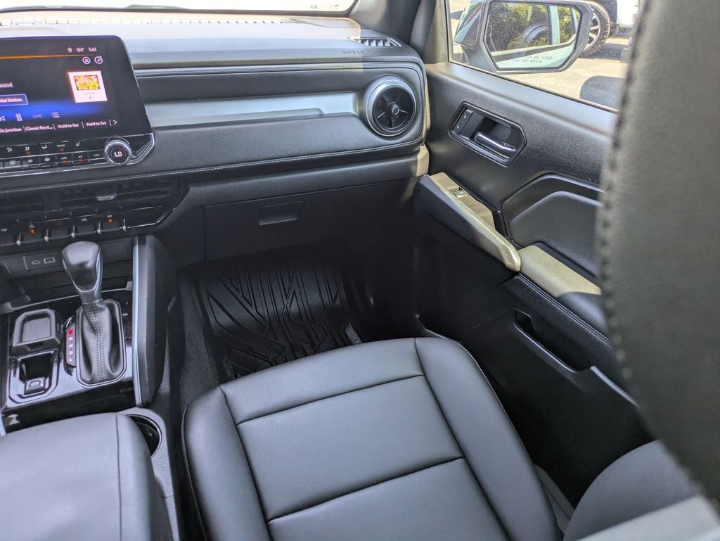 2025 Chevrolet Colorado LT