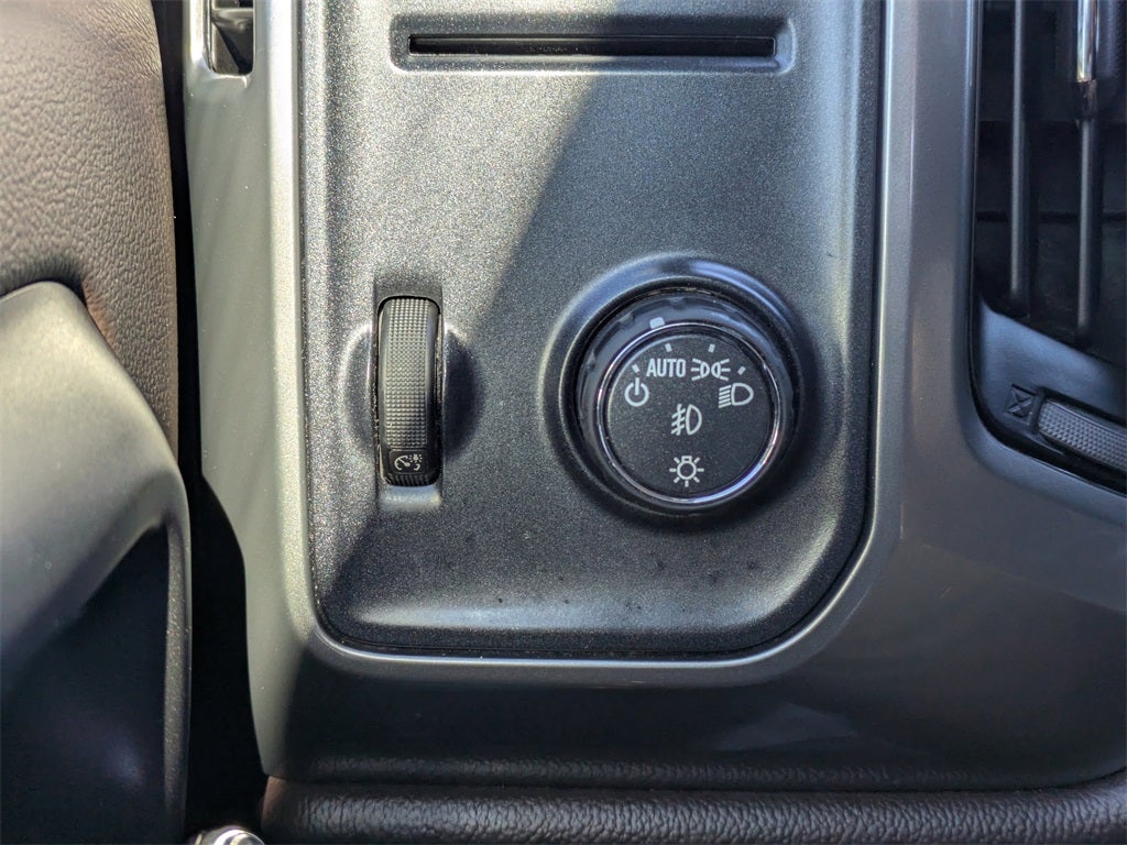 2018 Chevrolet Silverado 1500 LT LT1