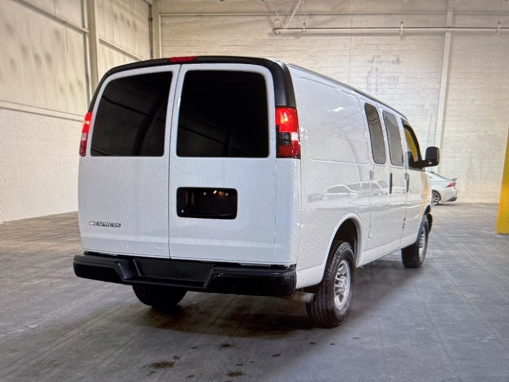 2020 Chevrolet Express 2500 Work Van Cargo