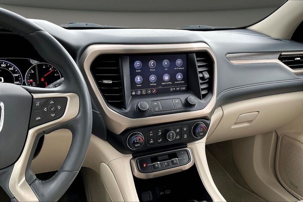 2022 GMC Acadia Denali