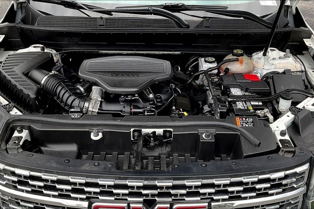 2022 GMC Acadia Denali