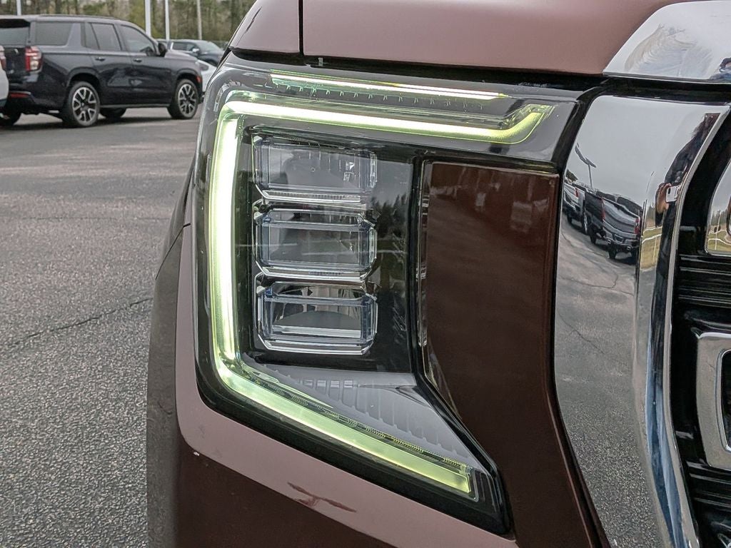 2022 GMC Yukon XL SLT