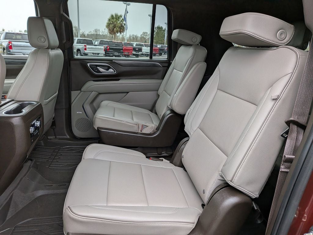 2022 GMC Yukon XL SLT