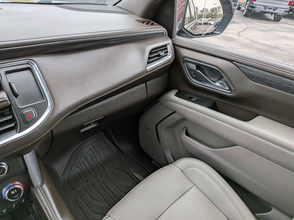 2022 GMC Yukon XL SLT