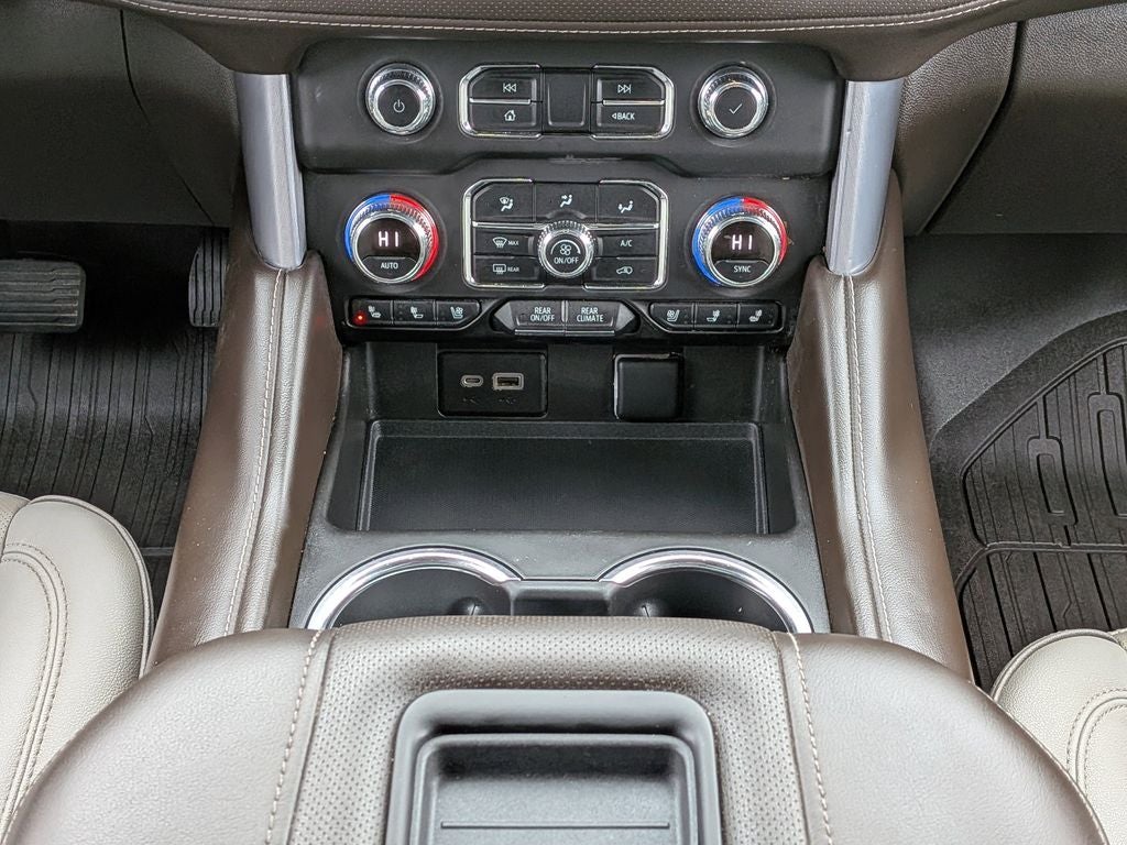 2022 GMC Yukon XL SLT