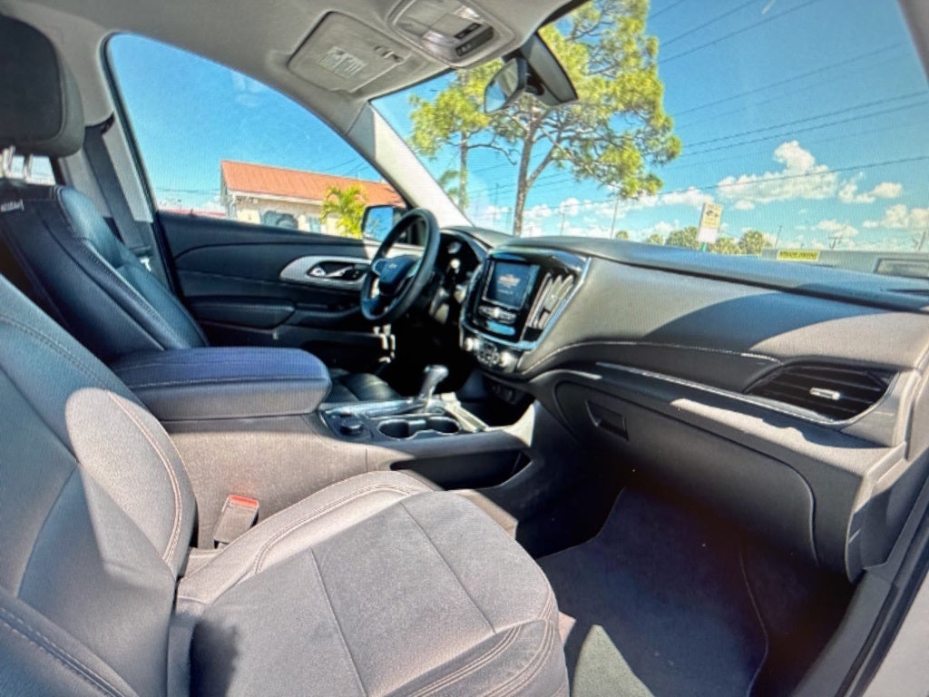 2020 Chevrolet Traverse LS