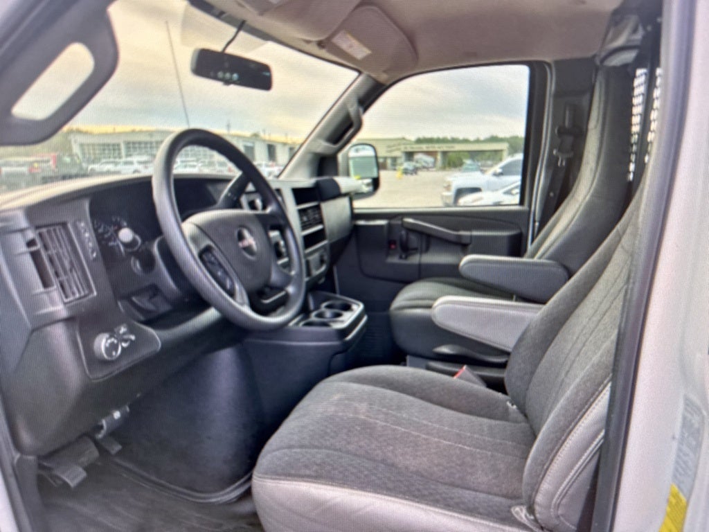 2024 GMC Savana 2500 Work Van