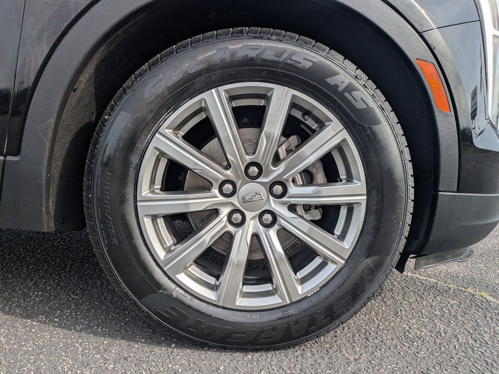 2021 Cadillac XT4 Premium Luxury