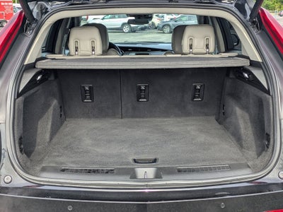 2021 Cadillac XT4 Premium Luxury