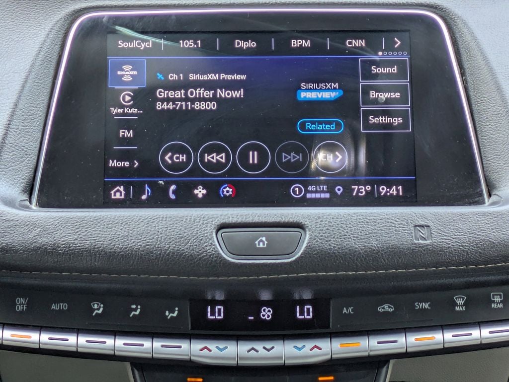 2021 Cadillac XT4 Premium Luxury