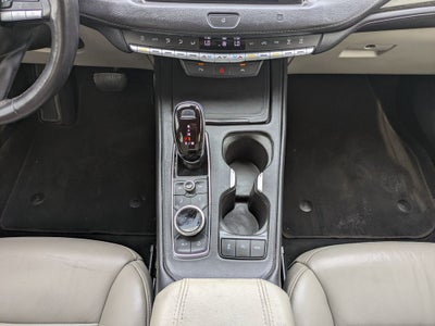 2021 Cadillac XT4 Premium Luxury