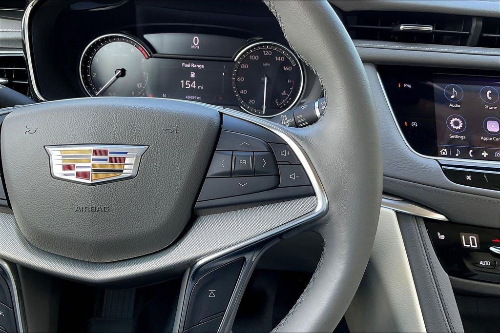 2022 Cadillac XT5 Premium Luxury