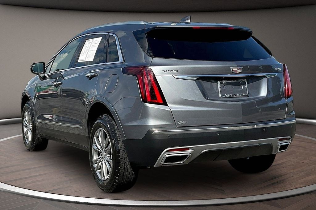 2022 Cadillac XT5 Premium Luxury