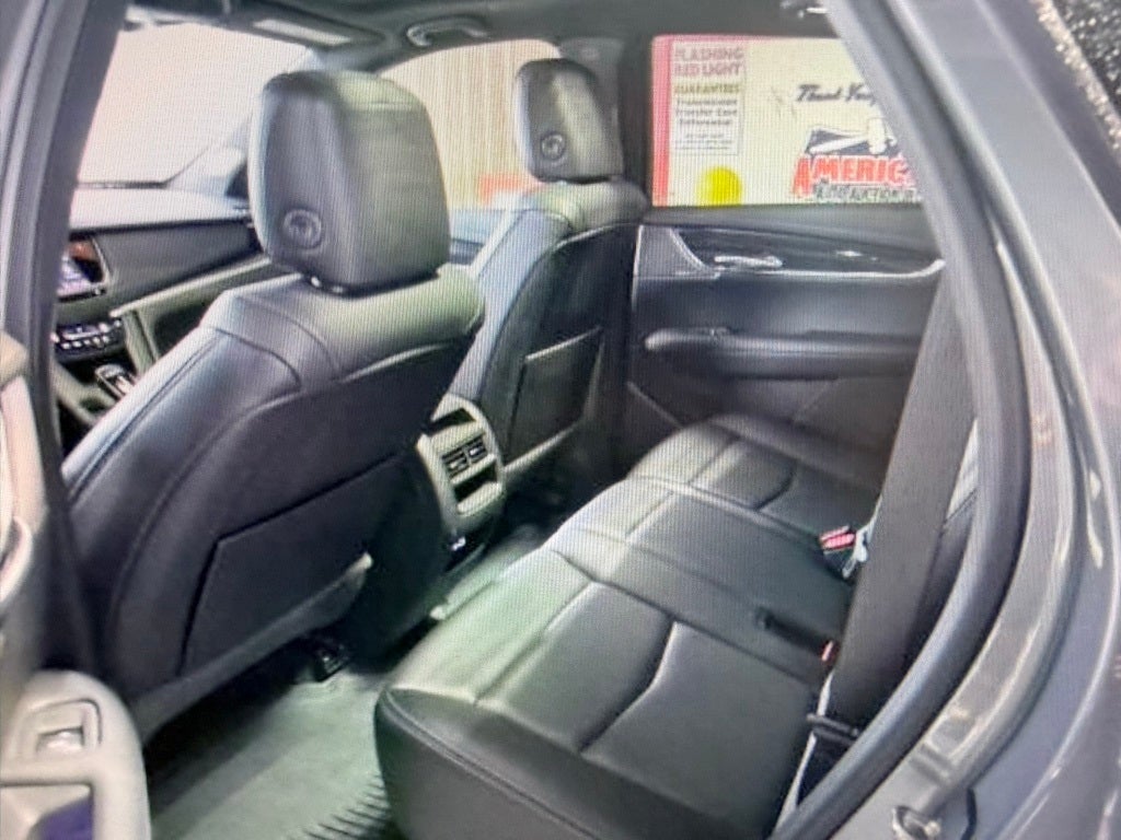 2022 Cadillac XT5 Premium Luxury