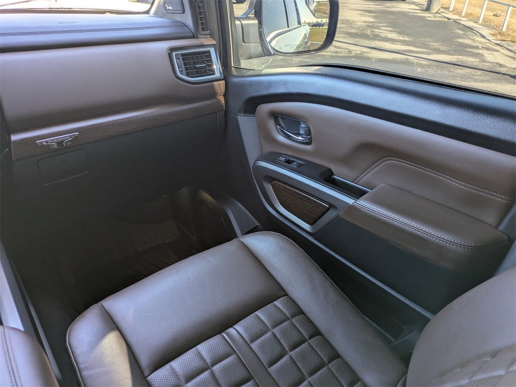 2023 Nissan Titan Platinum Reserve